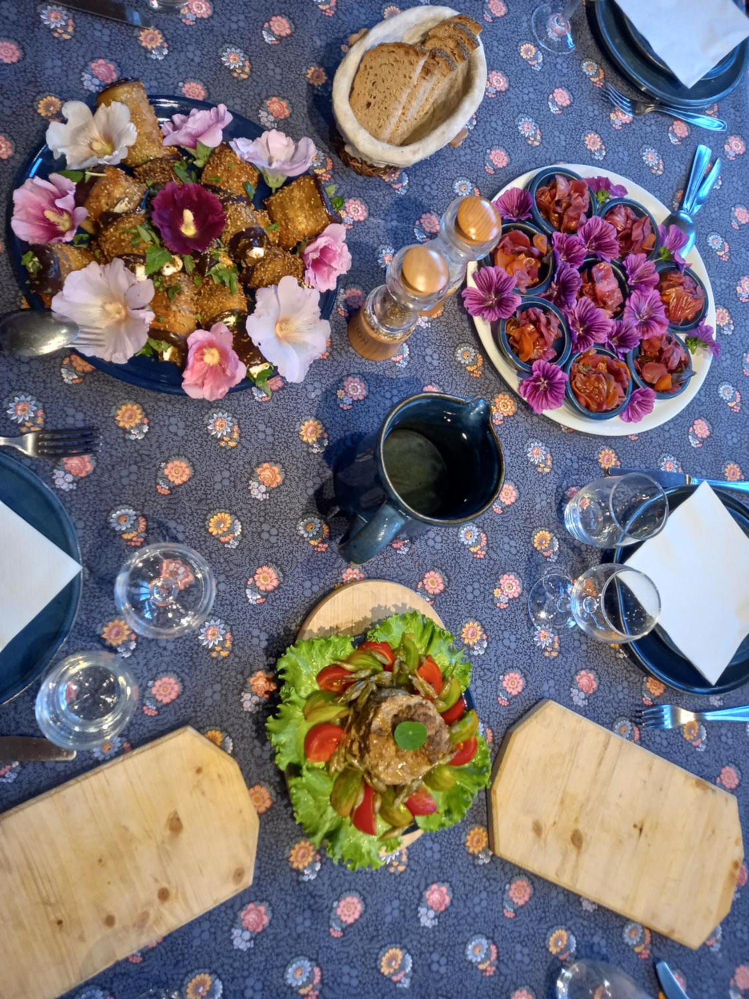 Valreley, Chambres Et Table D'Hotes Eco-Friendly Avec Bain Nordique Au Sud Du Massif Du Jura Champagne-en-Valromey Kültér fotó